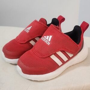 Adidas Toddlers Red and White Slip-On Sneakers